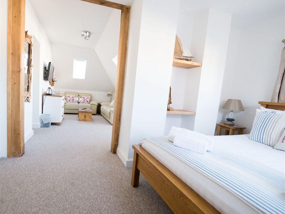 Southern Breeze Lodge - Adults Only Борнмут Екстер'єр фото